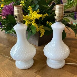 Vintage Elegant White Hobnail Table Lamps